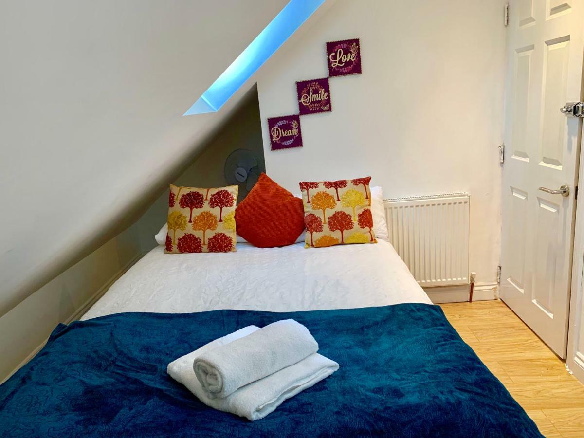 London Studio Apartments, Private Bathrooms And Parking Ilford Dış mekan fotoğraf
